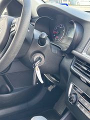 2016 Kia Optima LX - Interior Steering Wheel With Keys Image